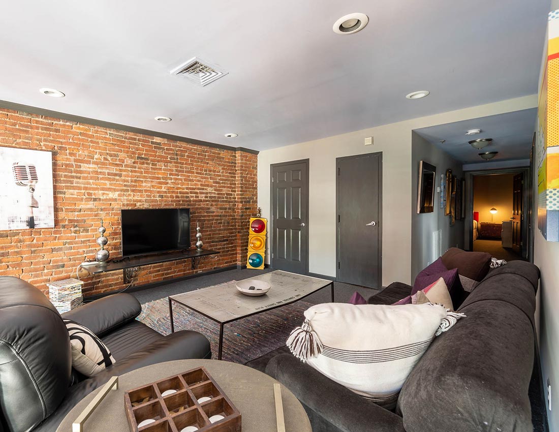 sleep with us printers alley lofts deluxe penthouse